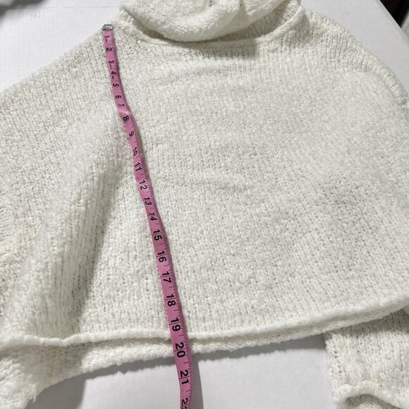 Free People Oversized Cowl Neck Sweater BFF Size M Chunky Knit White Slouchy - Picture 13 of 14